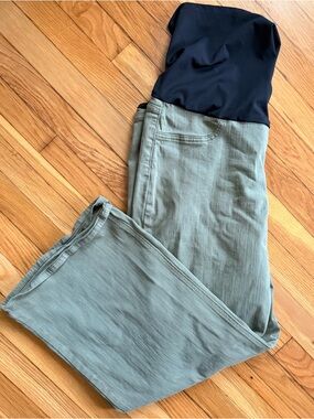 Maternity USA women’s Green with Black Waistband jeans